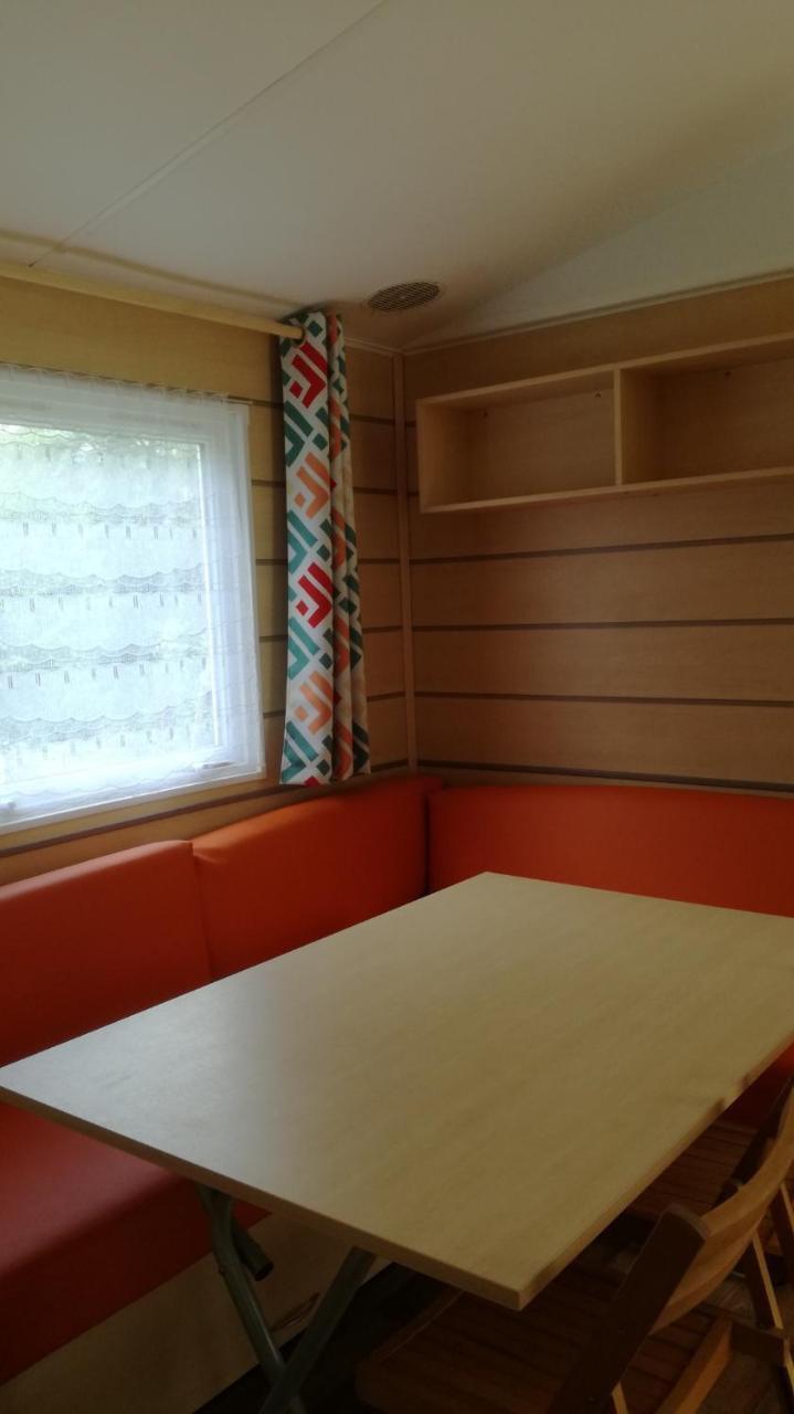 Camping Chantecler Bagnères-de-Luchon Exterior foto